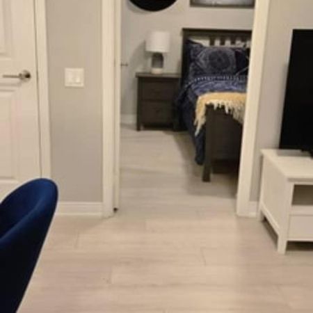 Nahani Way Properties Mississauga Bagian luar foto