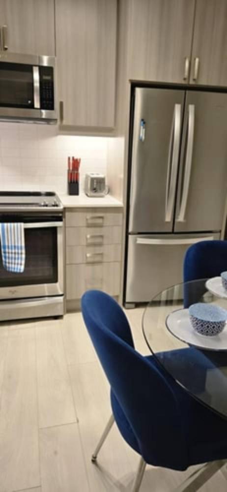 Nahani Way Properties Mississauga Bagian luar foto